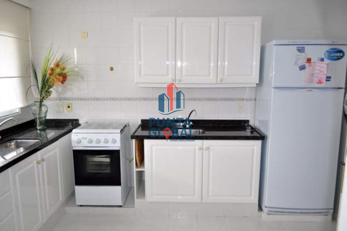Apartamento ID.237 - Venta Apartamento 3 Dormitorios Punta del Este