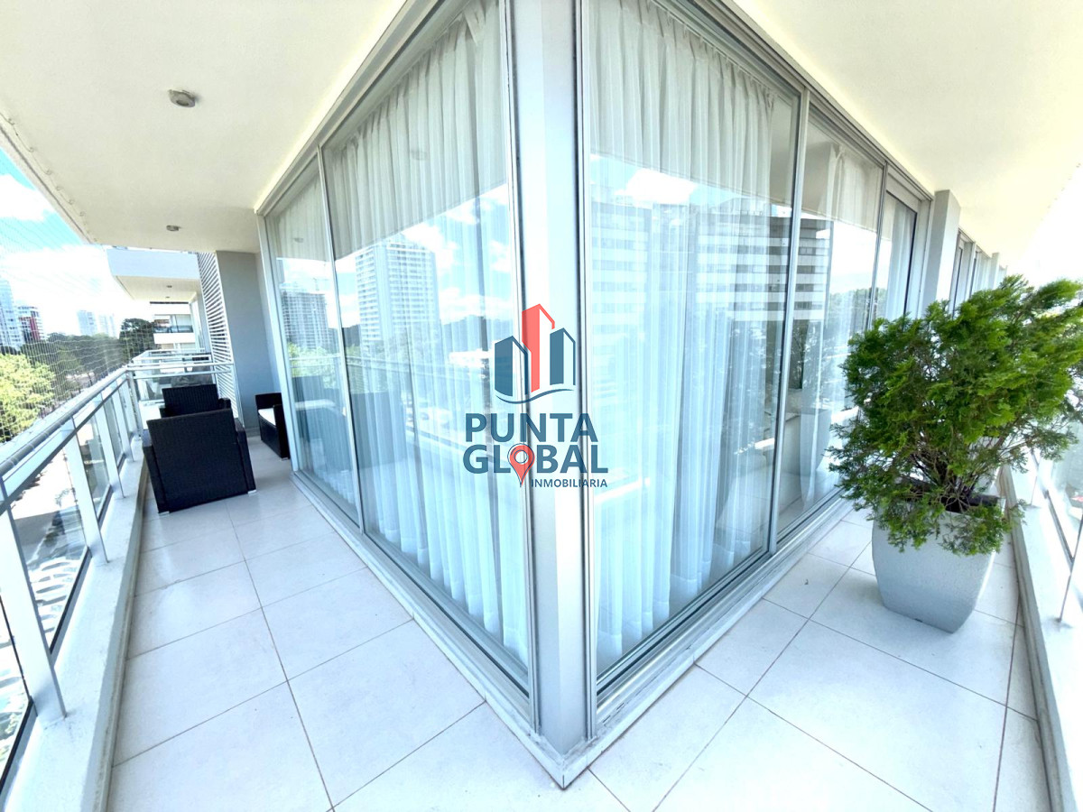 Apartamento ID.46 - Alquiler de Verano 3 Dormitorios Centrico