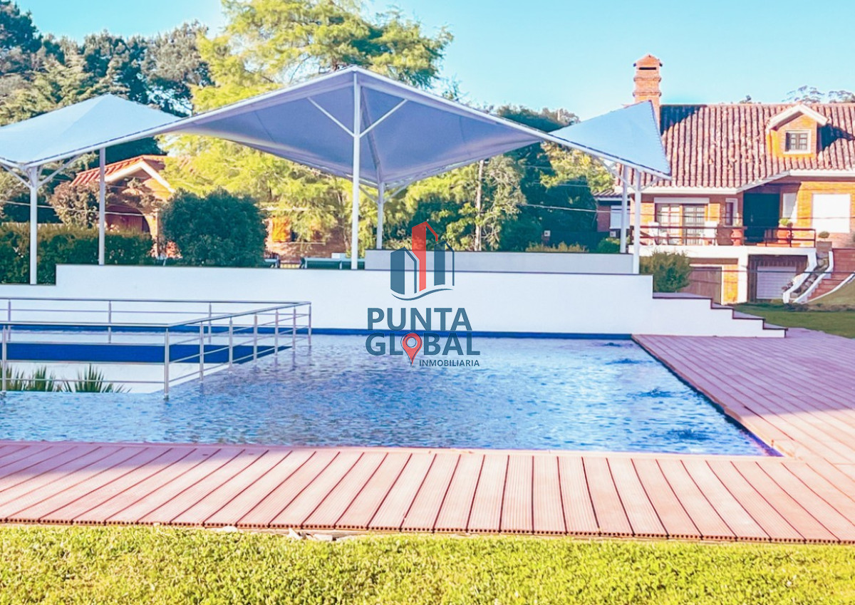 Apartamento ID.23 - Venta Espectacular Apartamento 3 Dormitorios Punta del Este