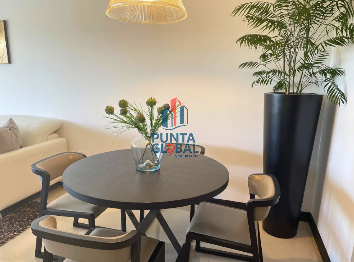 Apartamento ID.79 - Venta Pent-House 2 Dormitorios Punta del Este
