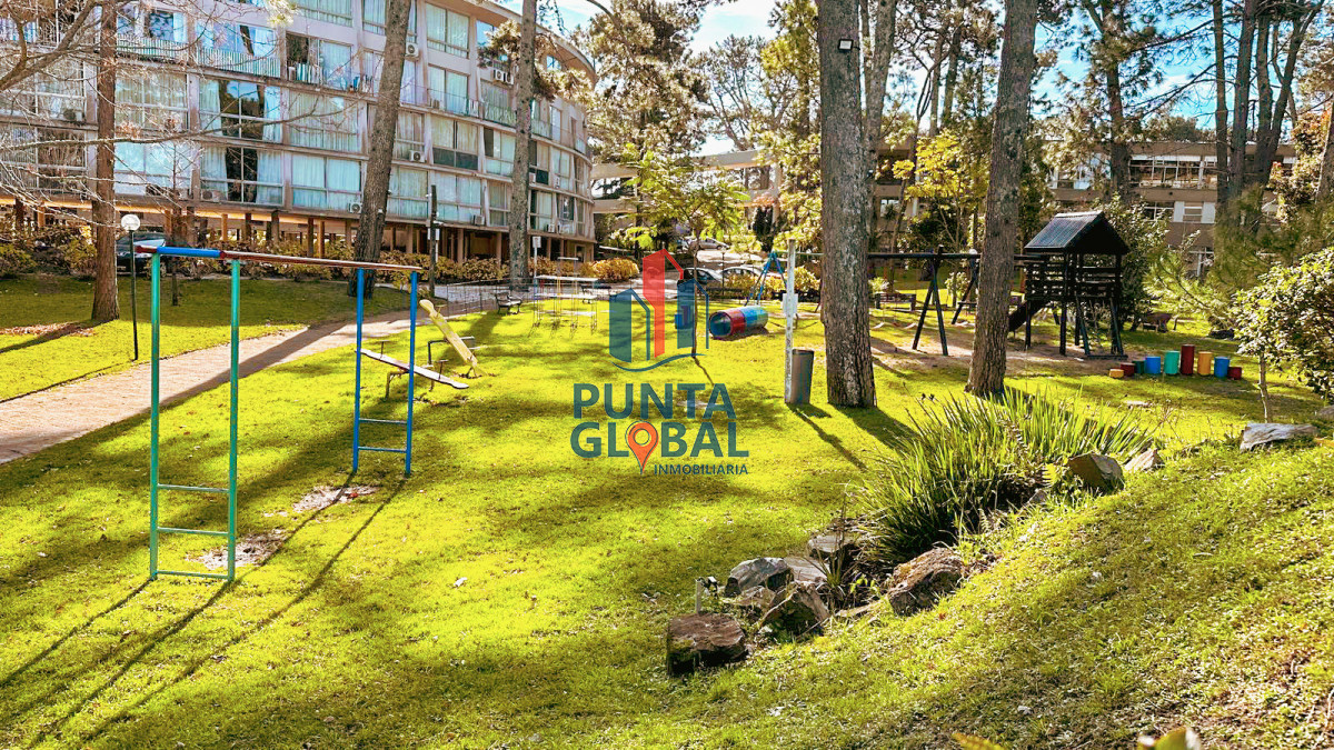 Apartamento ID.270 - Venta Apartamento 2 Dormitorios Punta del Este