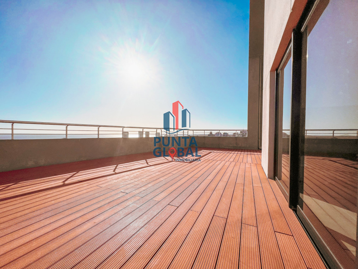 Apartamento ID.23 - Venta Espectacular Apartamento 3 Dormitorios Punta del Este