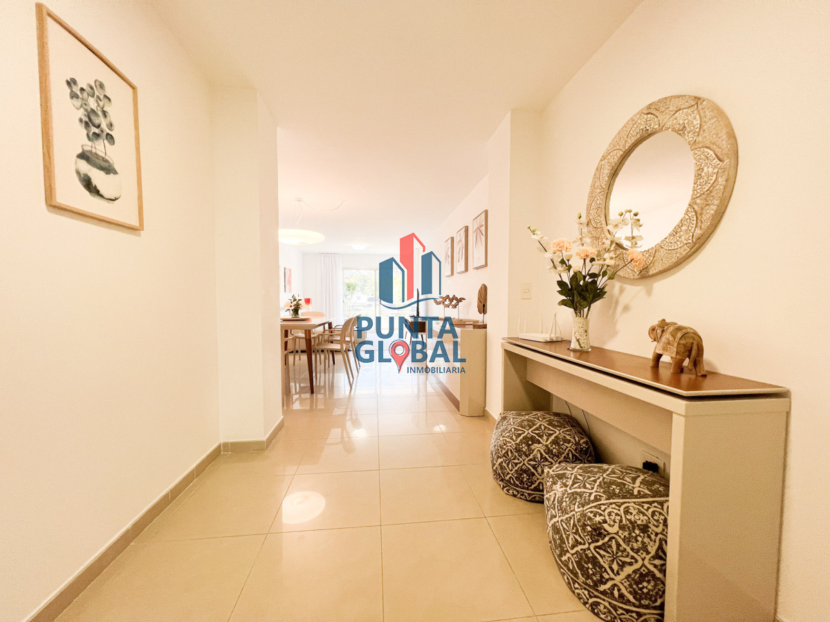 Apartamento ID.12 - Venta de hermoso apartamento en Playa Brava