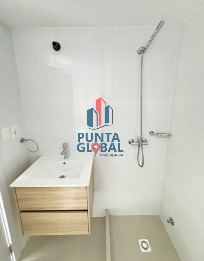 Apartamento ID.239 - Venta Apartamento 3 Dormitorios Punta del Este