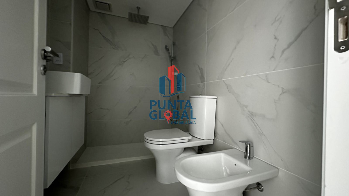 Apartamento ID.94 - Venta Apartamento 2 Dormitorios Punta del Este