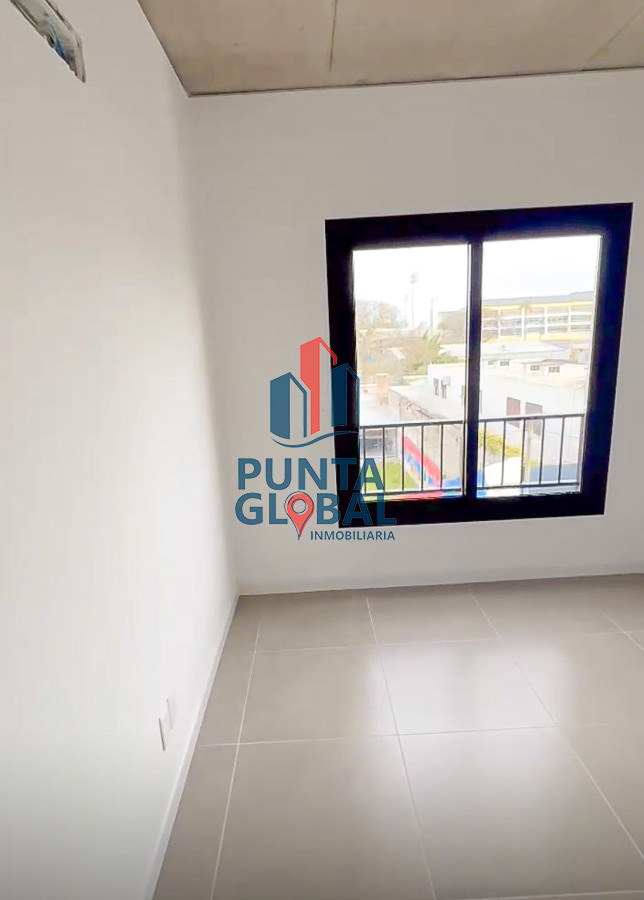 Apartamento ID.35 - Venta Apartamento céntrico 2 Dormitorios 1 Baño