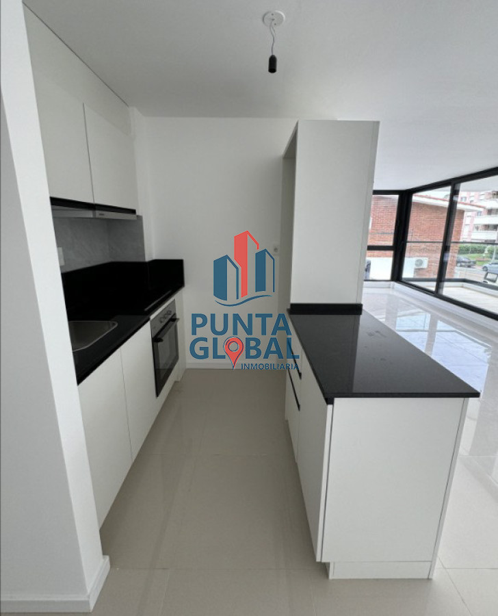 Apartamento ID.239 - Venta Apartamento 3 Dormitorios Punta del Este