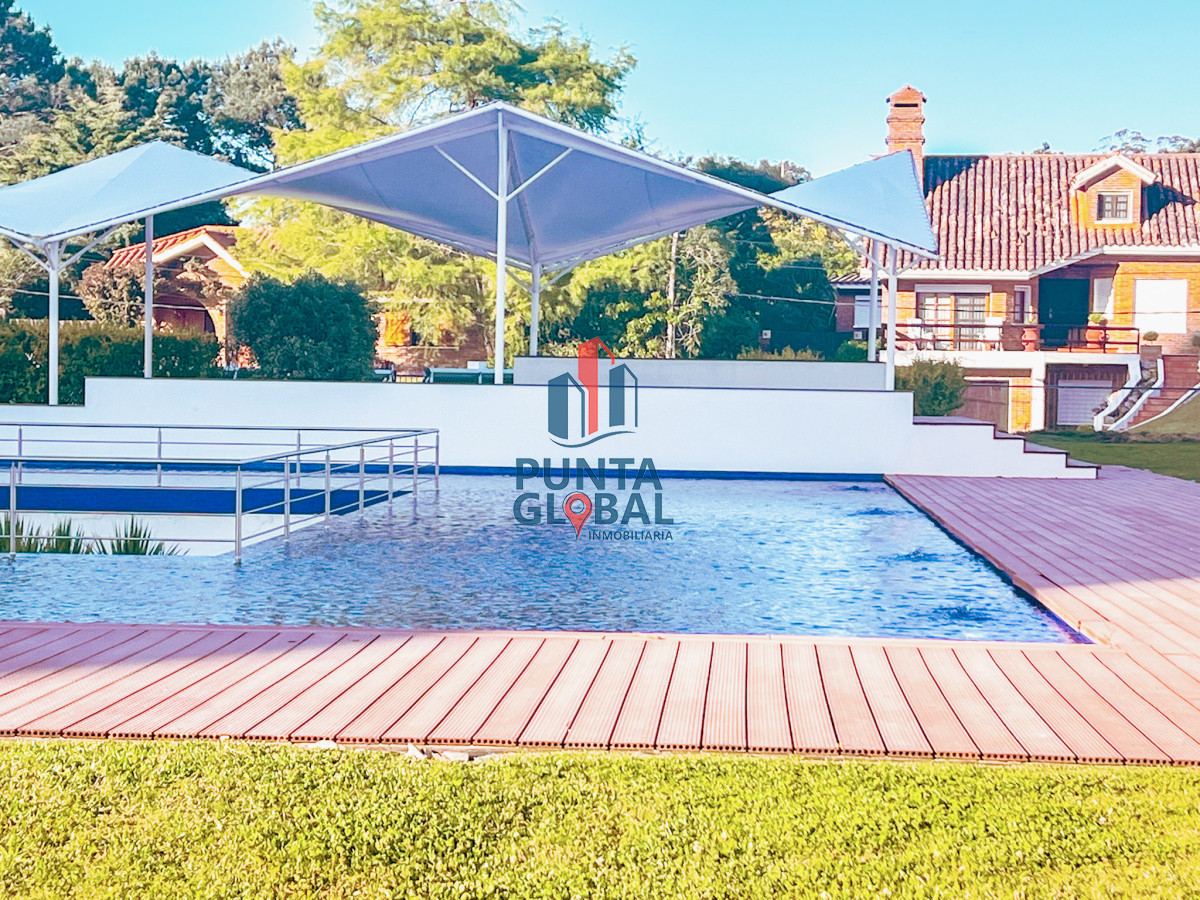 Apartamento ID.23 - Venta Espectacular Apartamento 3 Dormitorios Punta del Este