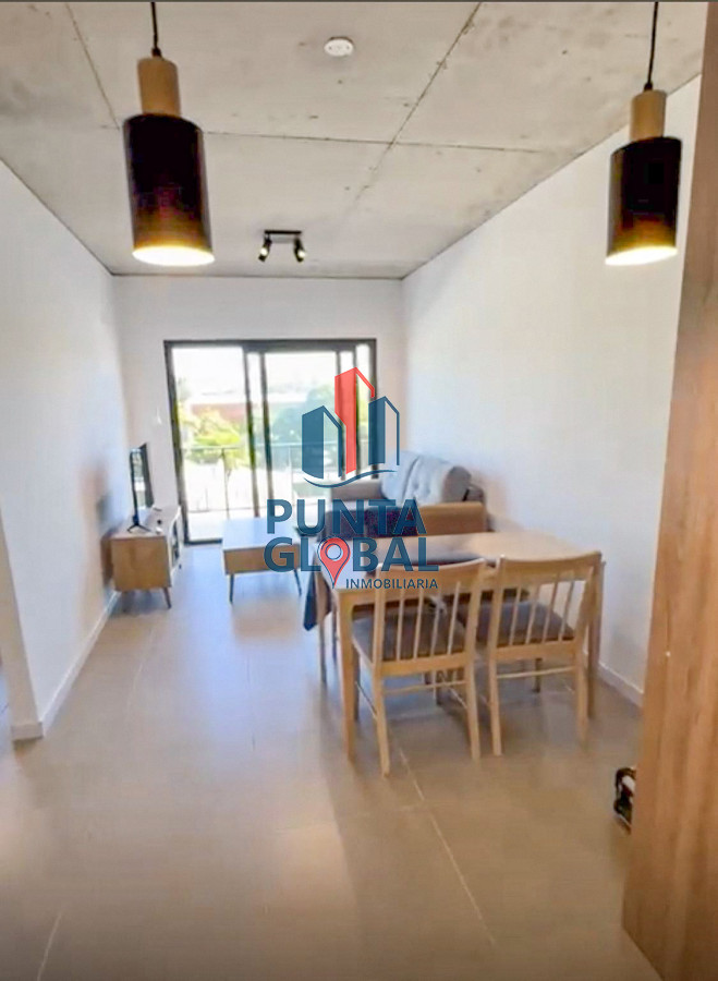 Apartamento ID.35 - Venta Apartamento céntrico 2 Dormitorios 1 Baño