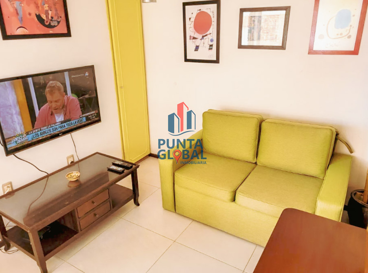 Apartamento ID.54 - Alquiler Invernal 1 Dormitorio a pasos de Playa Brava