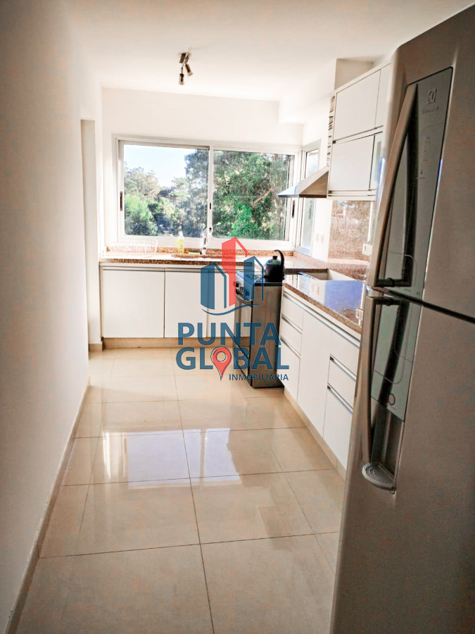 Apartamento ID.144 - Venta Apartamento 2 Dormitorios Punta del Este