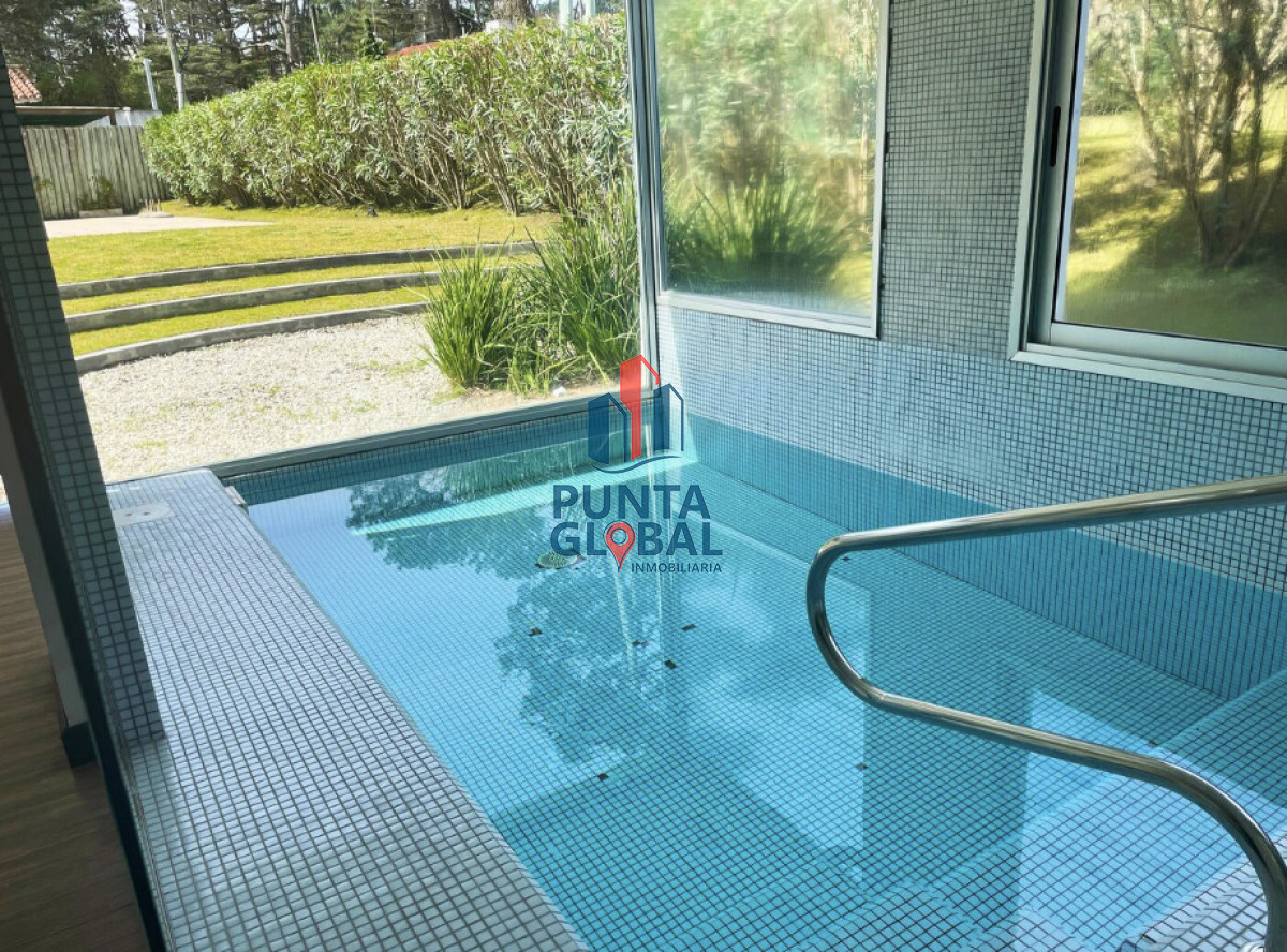 Apartamento ID.79 - Venta Pent-House 2 Dormitorios Punta del Este