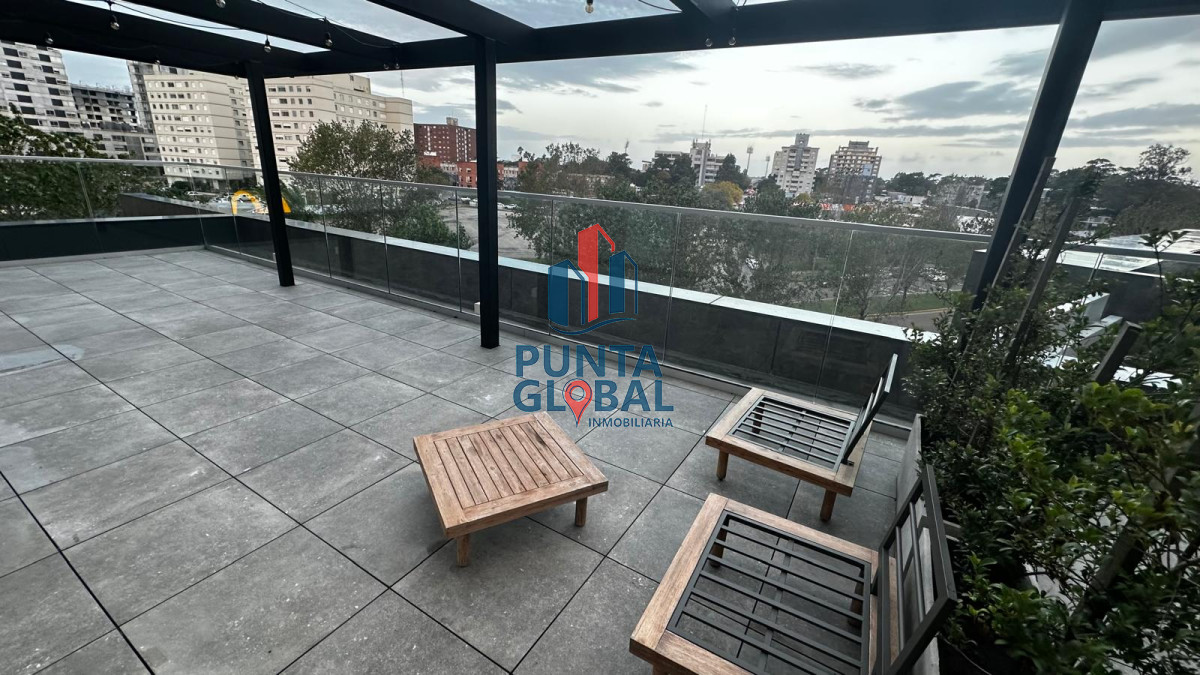 Apartamento ID.117 - Venta Apartamento 3 Dormitorios Punta del Este