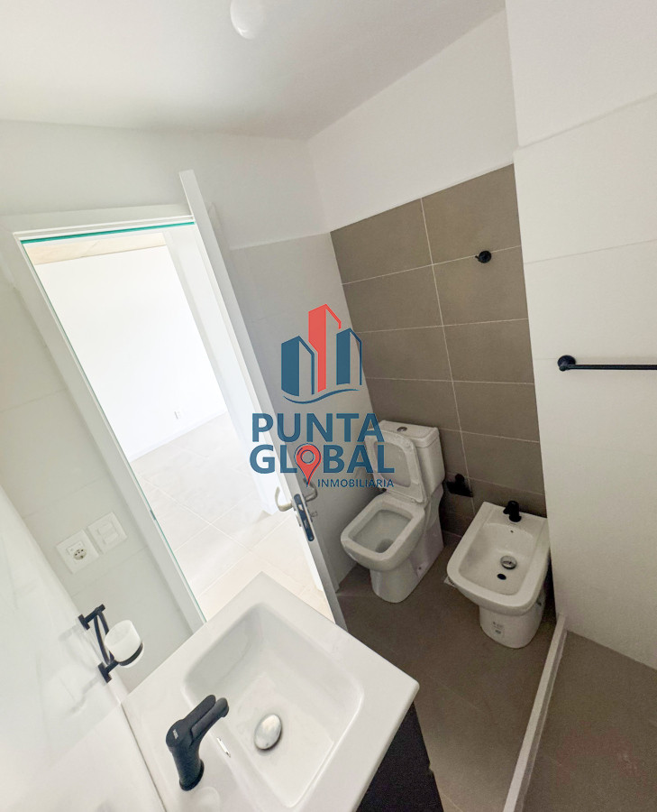 Apartamento ID.35 - Venta Apartamento céntrico 2 Dormitorios 1 Baño
