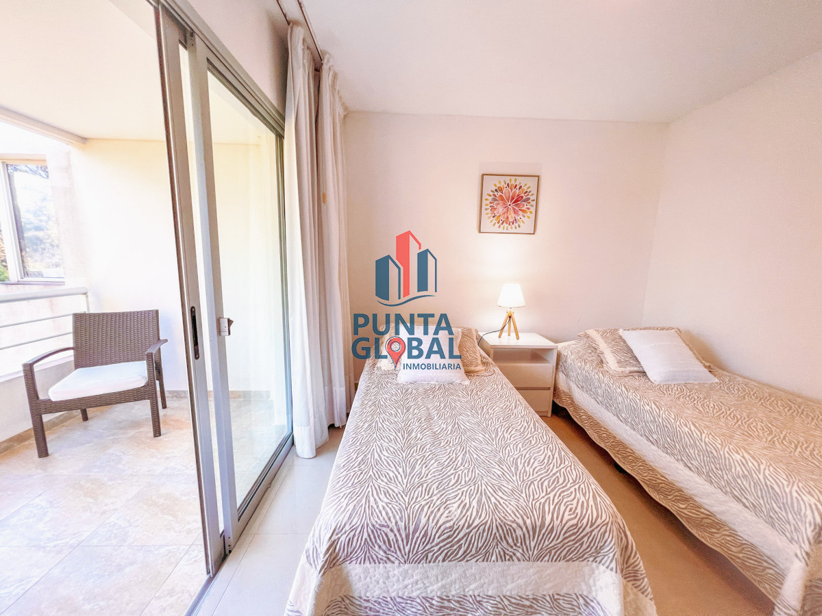 Apartamento ID.12 - Venta de hermoso apartamento en Playa Brava