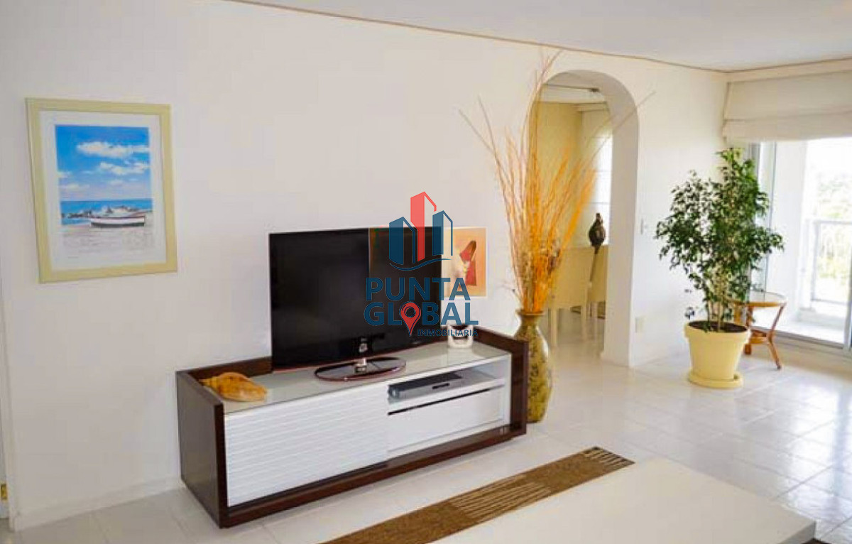 Apartamento ID.237 - Venta Apartamento 3 Dormitorios Punta del Este