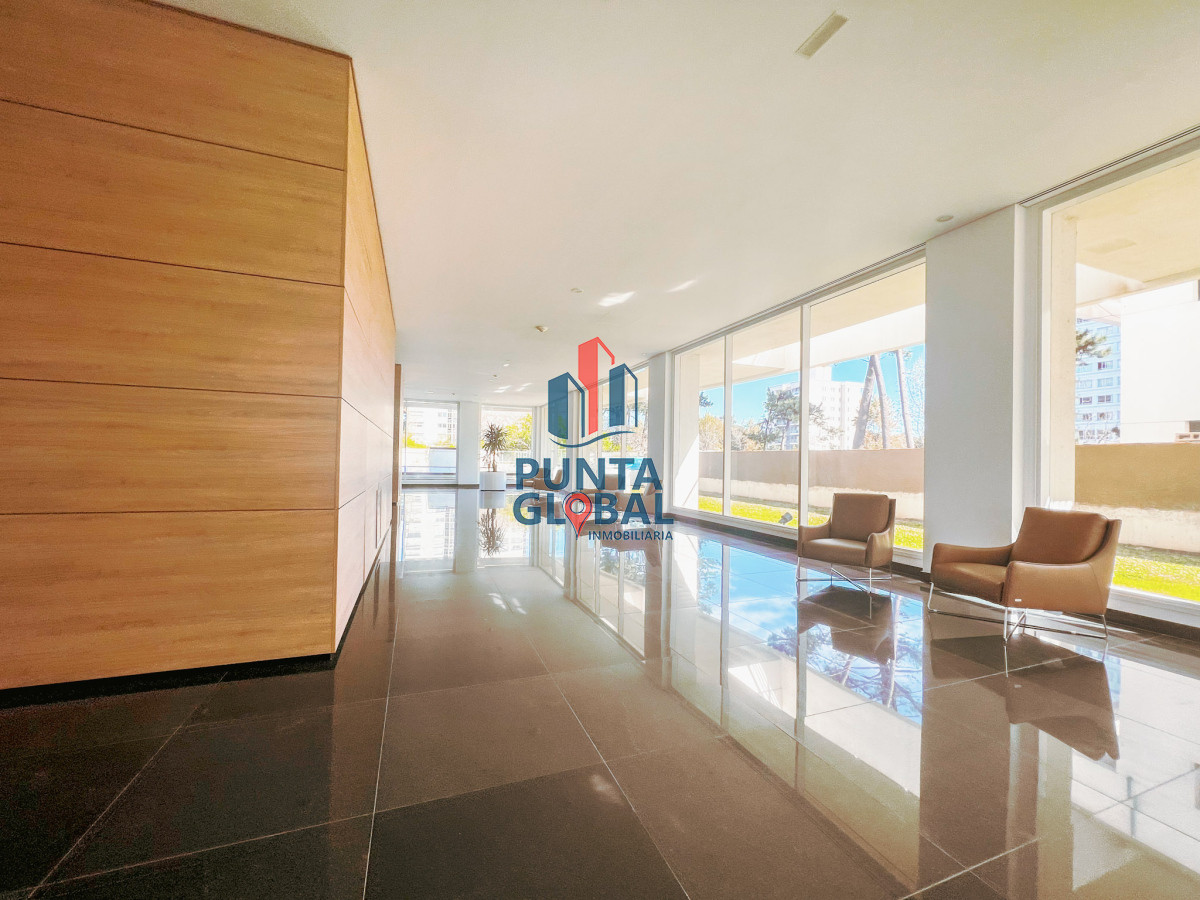Apartamento ID.23 - Venta Espectacular Apartamento 3 Dormitorios Punta del Este