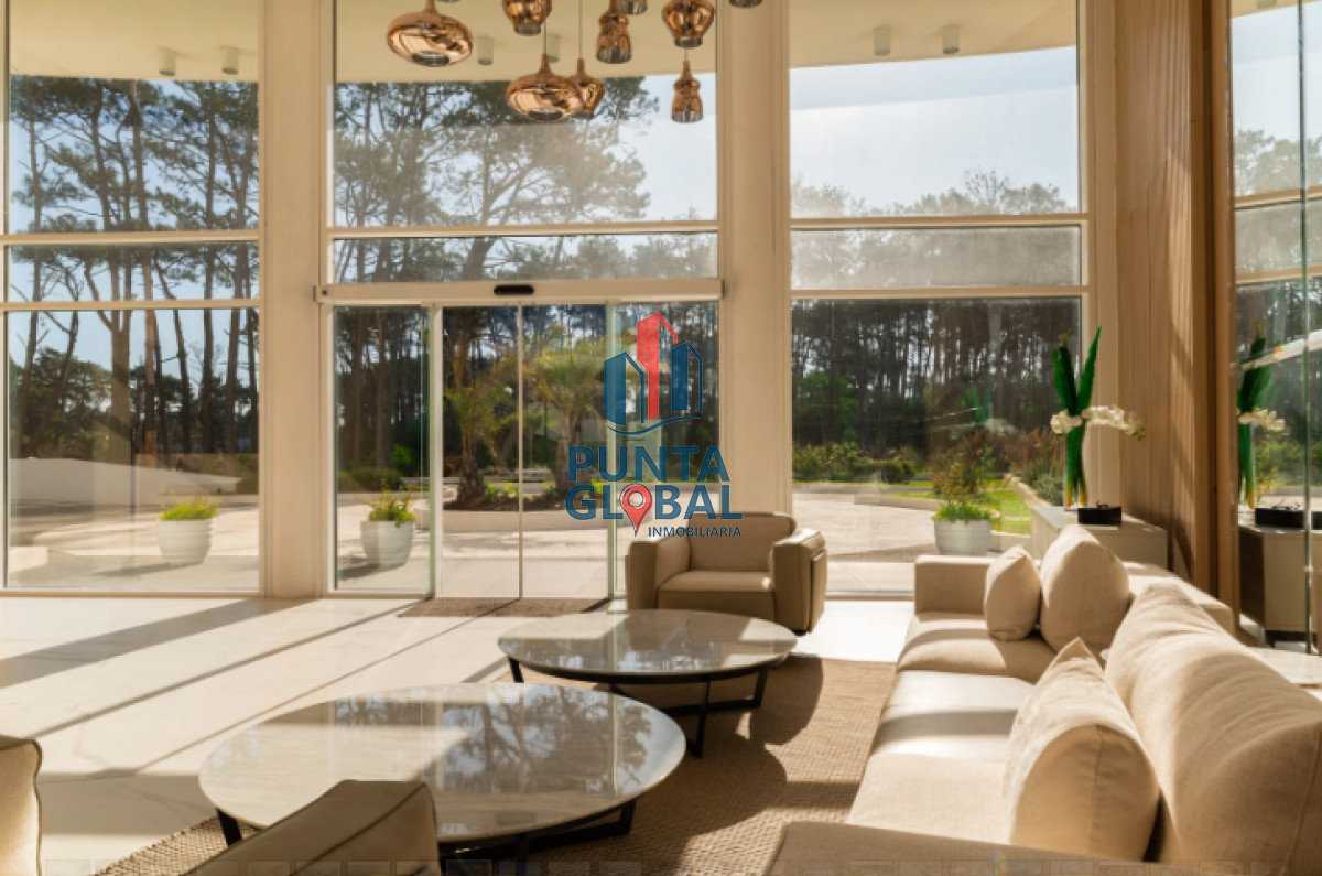 Apartamento ID.94 - Venta Apartamento 2 Dormitorios Punta del Este