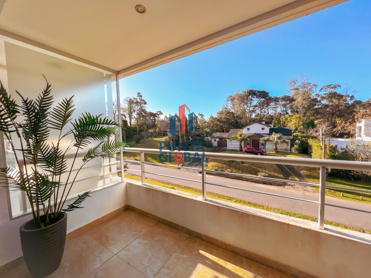 Apartamento ID.12 - Venta de hermoso apartamento en Playa Brava