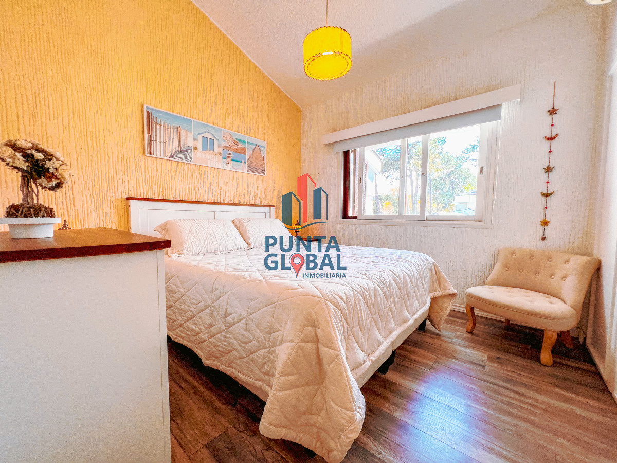 Apartamento ID.27 - Apartamento 2 dormitorios 1 baño Av. Roosevelt 