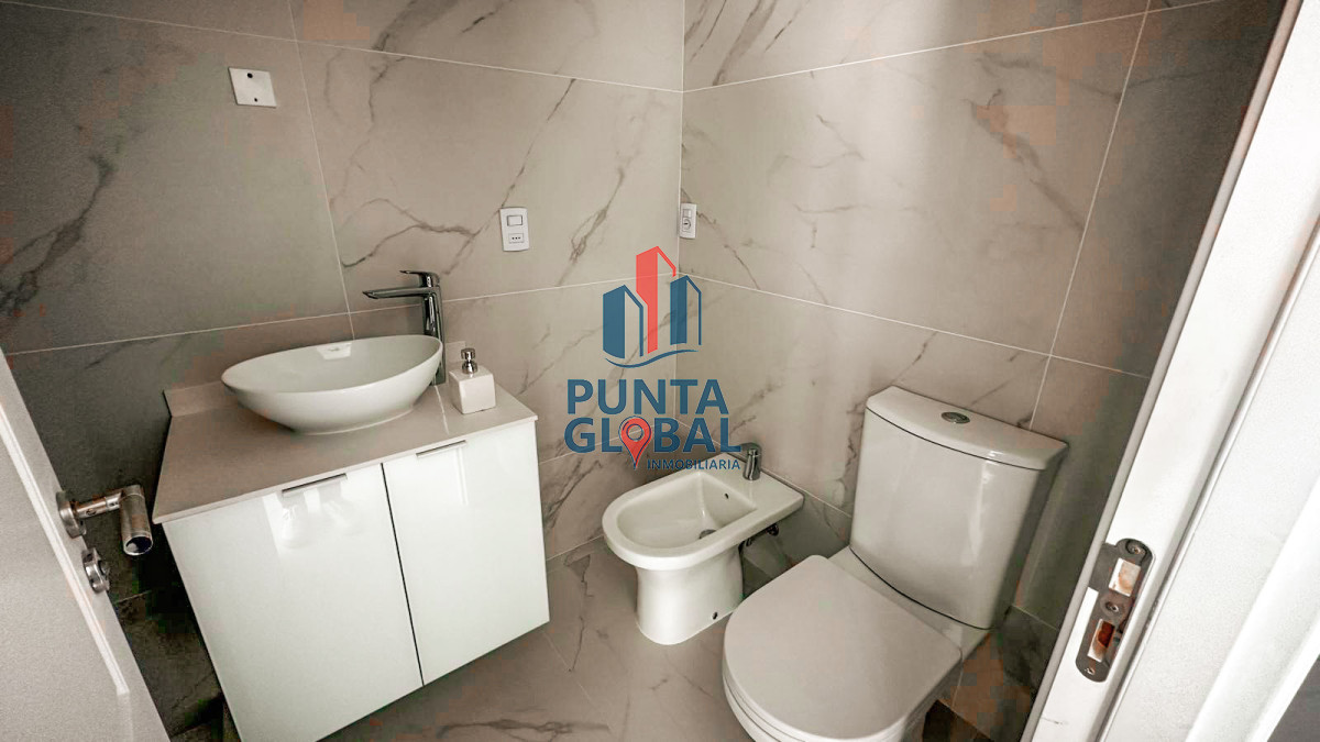 Apartamento ID.94 - Venta Apartamento 2 Dormitorios Punta del Este