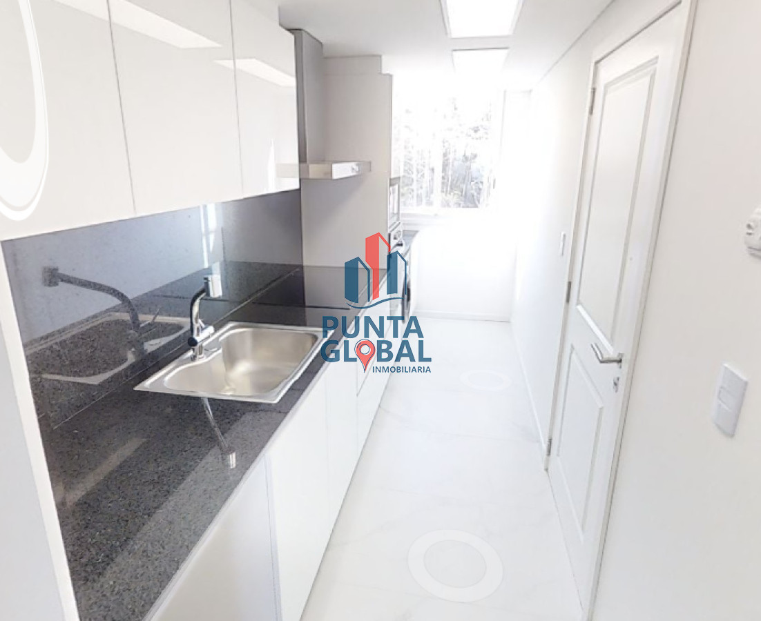 Apartamento ID.153 - Venta Apartamento 2 Dormitorios Punta del Este