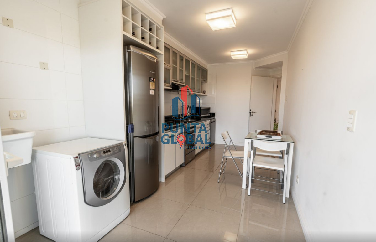 Apartamento ID.155 - Venta Apartamento 2 Dormitorios Punta del Este