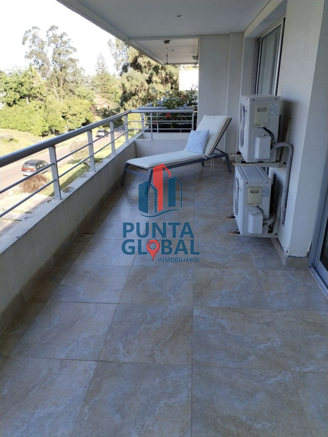 Apartamento ID.144 - Venta Apartamento 2 Dormitorios Punta del Este