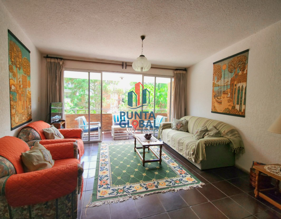 Apartamento ID.270 - Venta Apartamento 2 Dormitorios Punta del Este