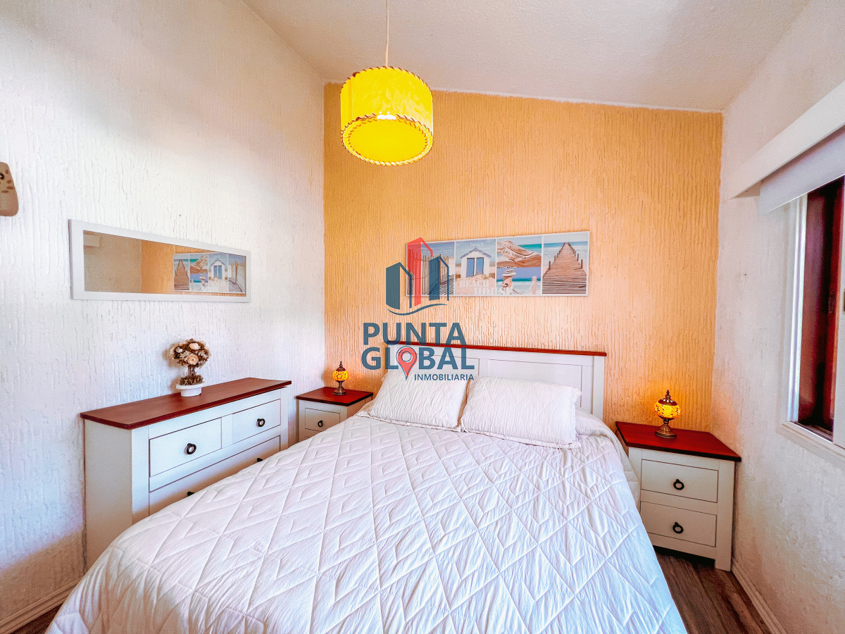 Apartamento ID.27 - Apartamento 2 dormitorios 1 baño Av. Roosevelt 