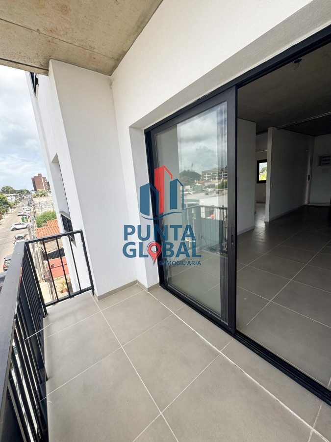 Apartamento ID.35 - Venta Apartamento céntrico 2 Dormitorios 1 Baño