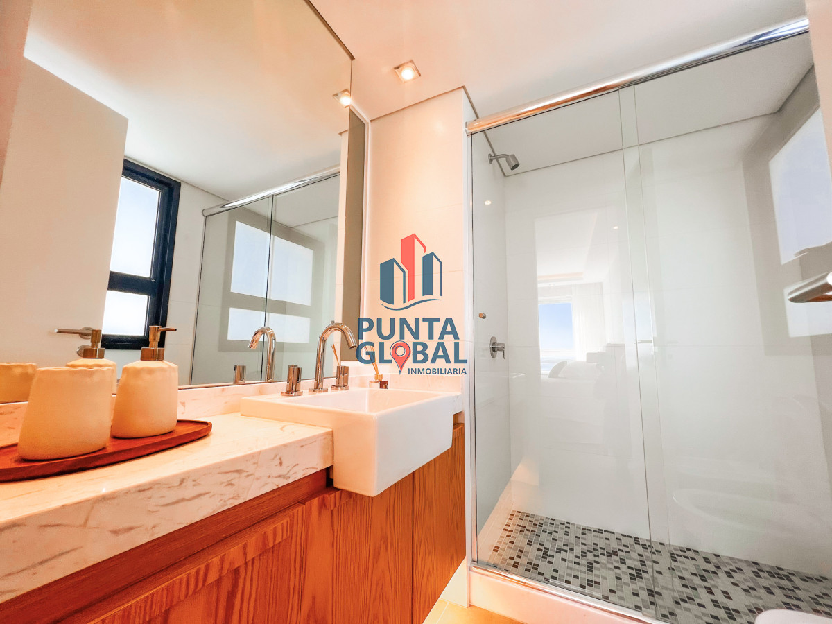 Apartamento ID.23 - Venta Espectacular Apartamento 3 Dormitorios Punta del Este