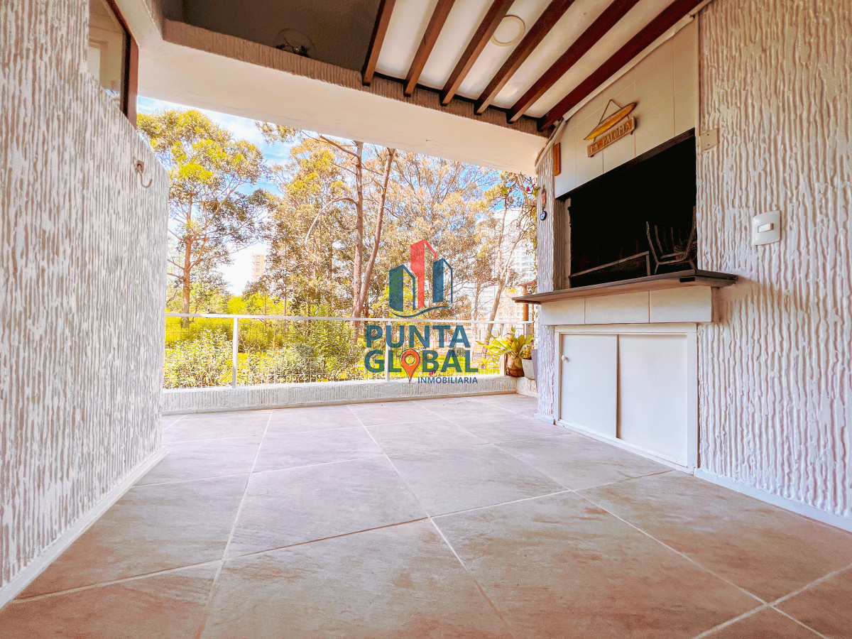 Apartamento ID.27 - Apartamento 2 dormitorios 1 baño Av. Roosevelt 
