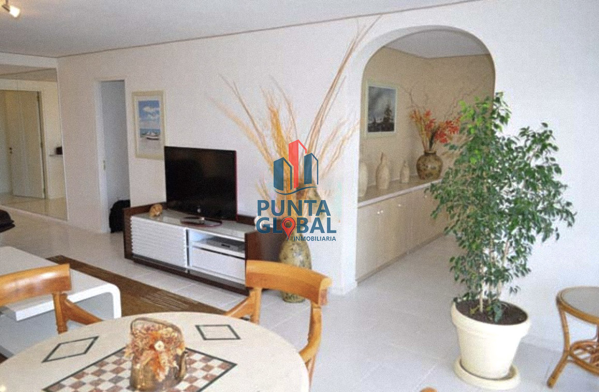 Apartamento ID.237 - Venta Apartamento 3 Dormitorios Punta del Este