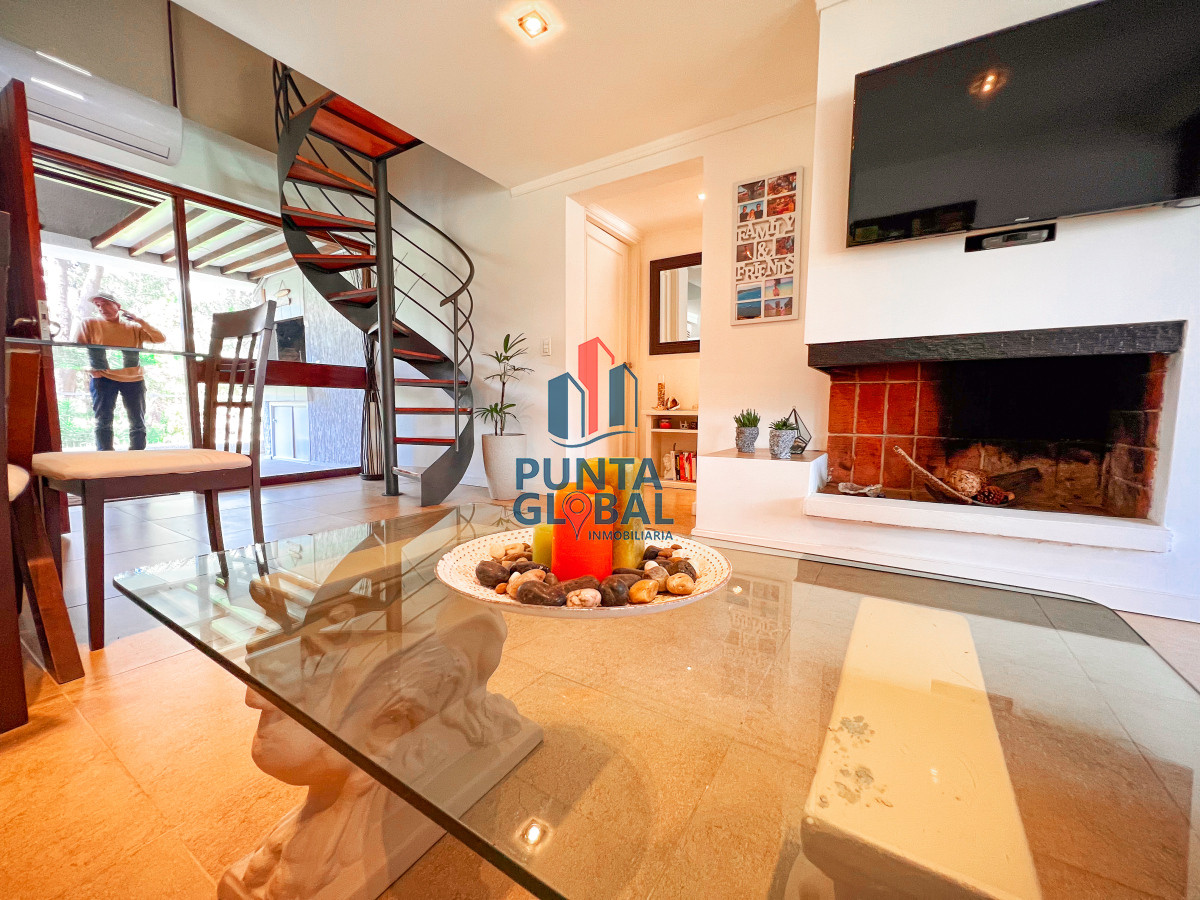 Apartamento ID.27 - Apartamento 2 dormitorios 1 baño Av. Roosevelt 