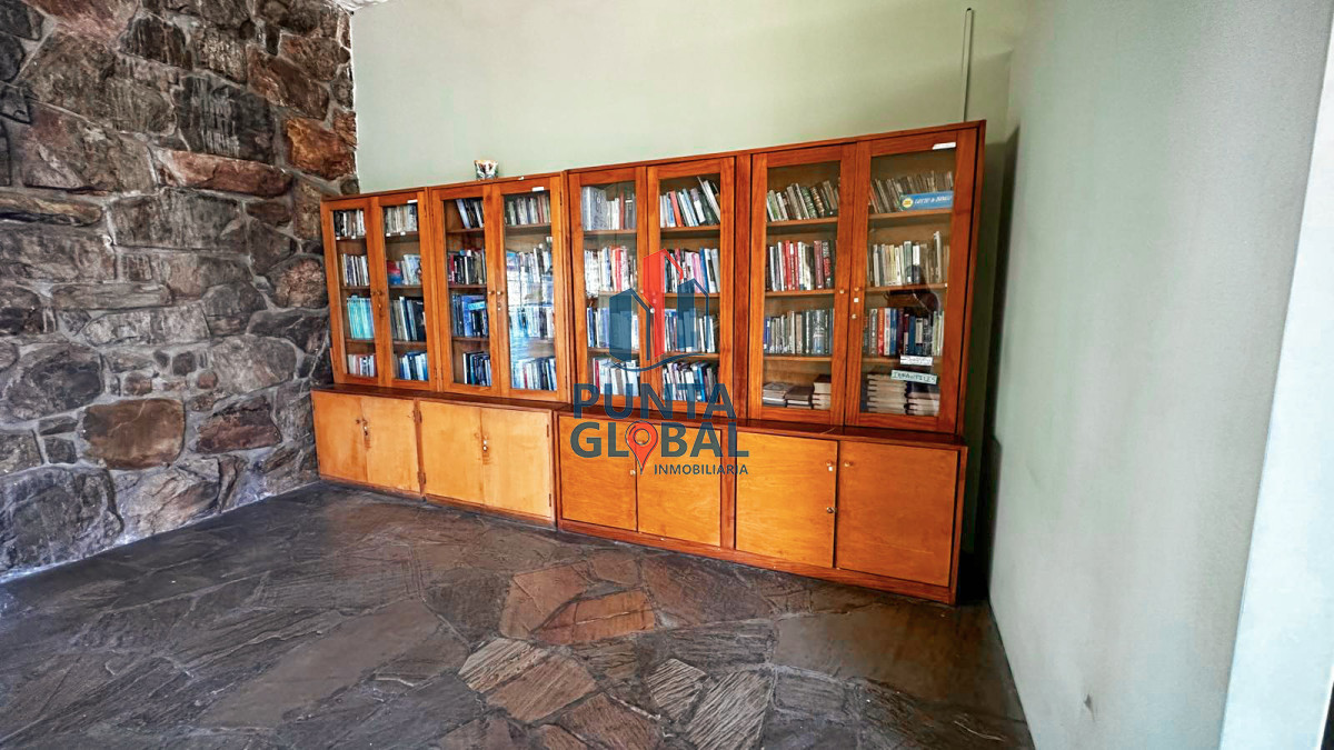 Apartamento ID.270 - Venta Apartamento 2 Dormitorios Punta del Este