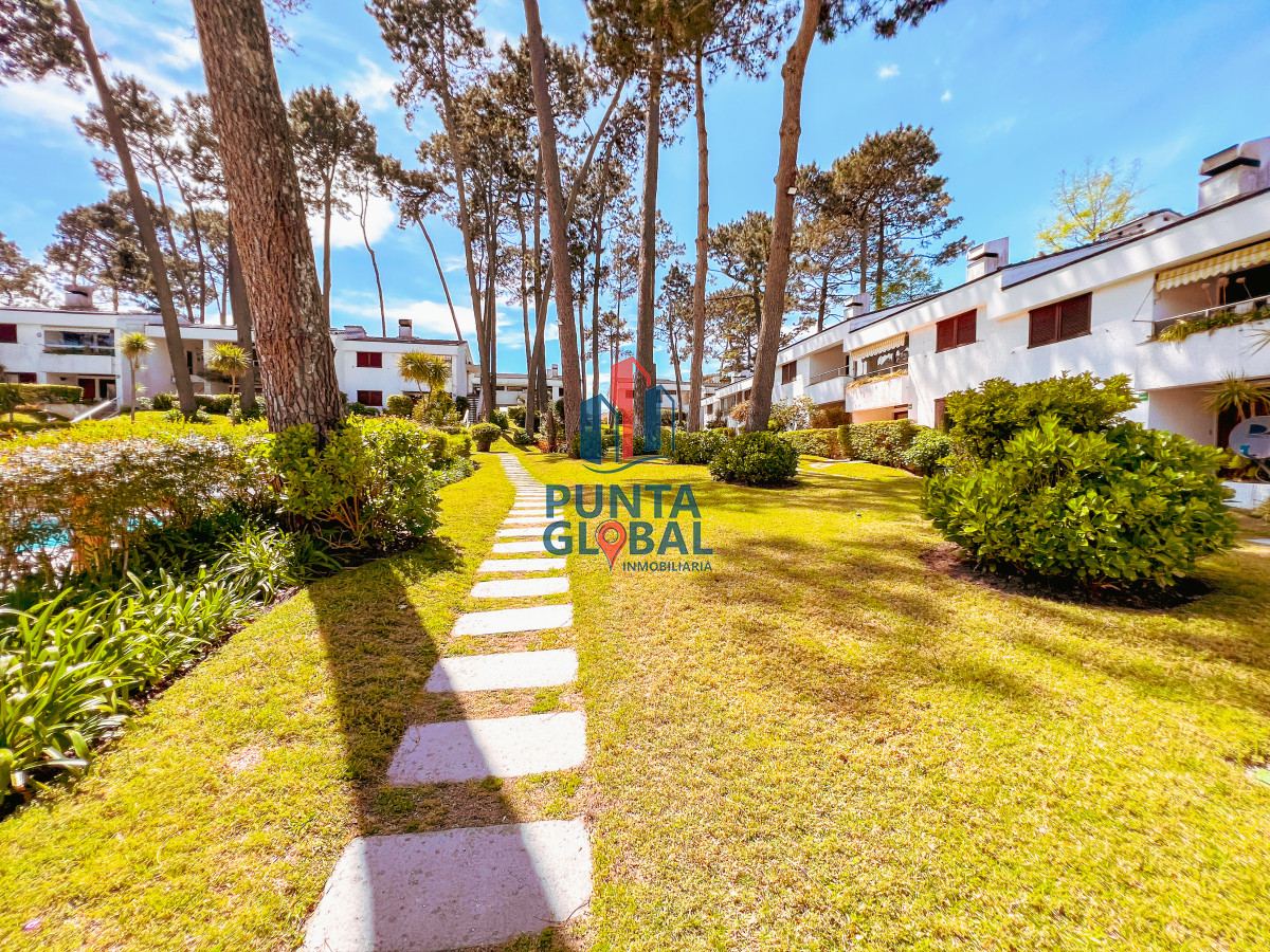Apartamento ID.27 - Apartamento 2 dormitorios 1 baño Av. Roosevelt 