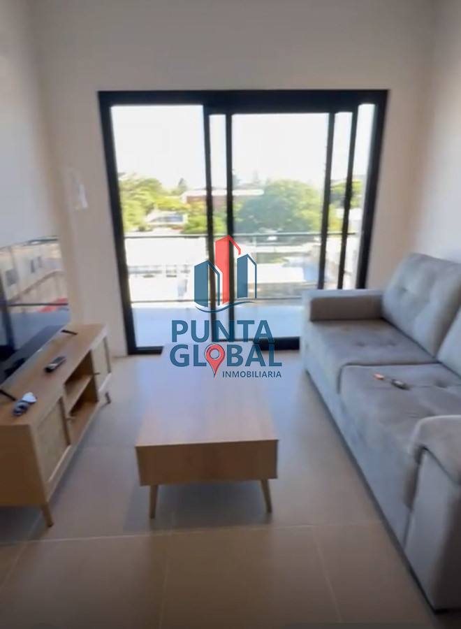 Apartamento ID.35 - Venta Apartamento céntrico 2 Dormitorios 1 Baño