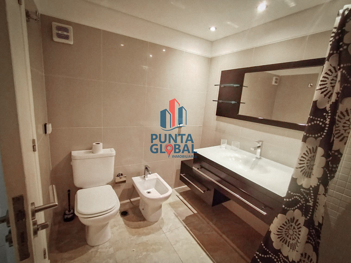 Apartamento ID.145 - Venta Apartamento 2 Dormitorios Punta del Este