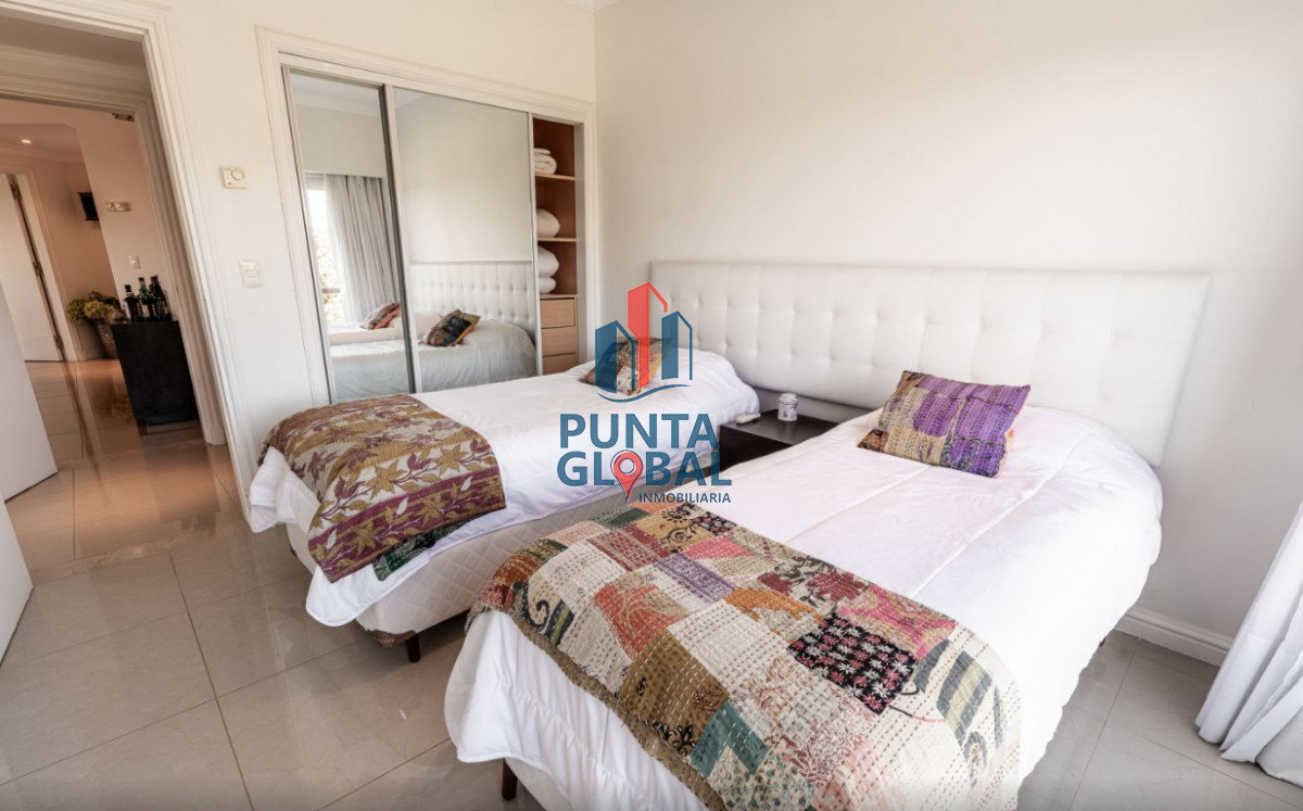 Apartamento ID.155 - Venta Apartamento 2 Dormitorios Punta del Este