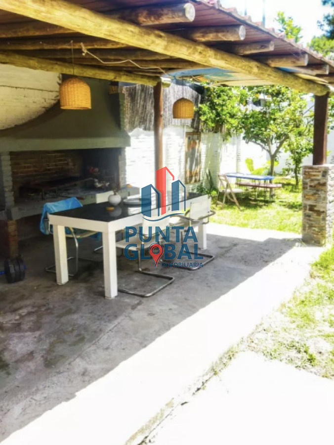 Casa ID.71 - Alquiler Anual Casa 3 Dormitorios Aidy Grill