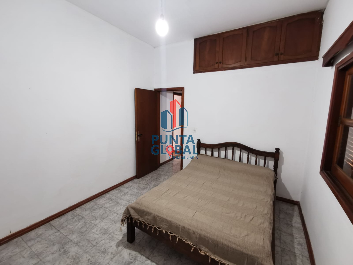 Casa ID.31 - Venta de propiedad con 2 casa y amplio terreno