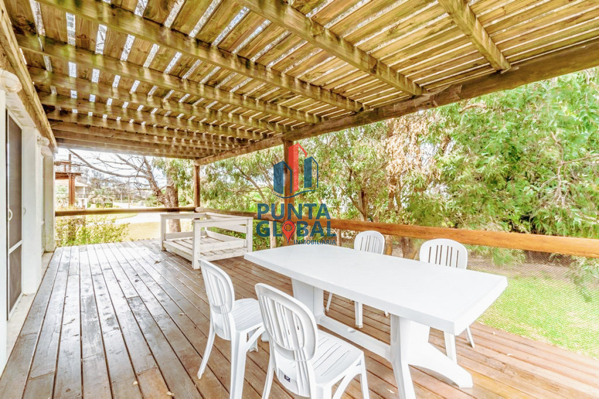 Casa ID.41 - Alquiler de Verano 4 Dormitorios Solanas
