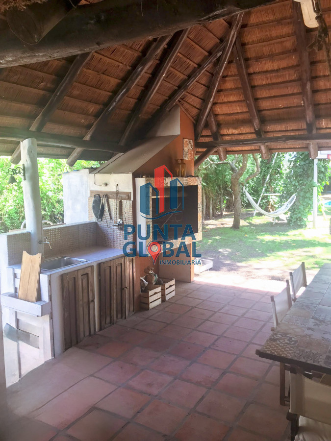 Casa ID.10 - Alquiler Temporal