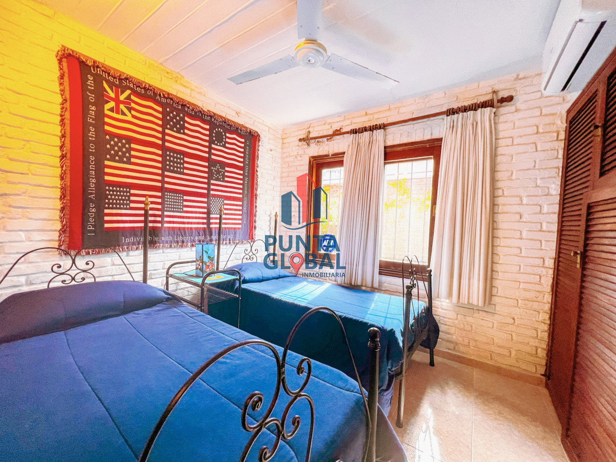 Casa ID.19 - Venta hermosa Casa 4 Dormitorios en Mansa Punta del Este