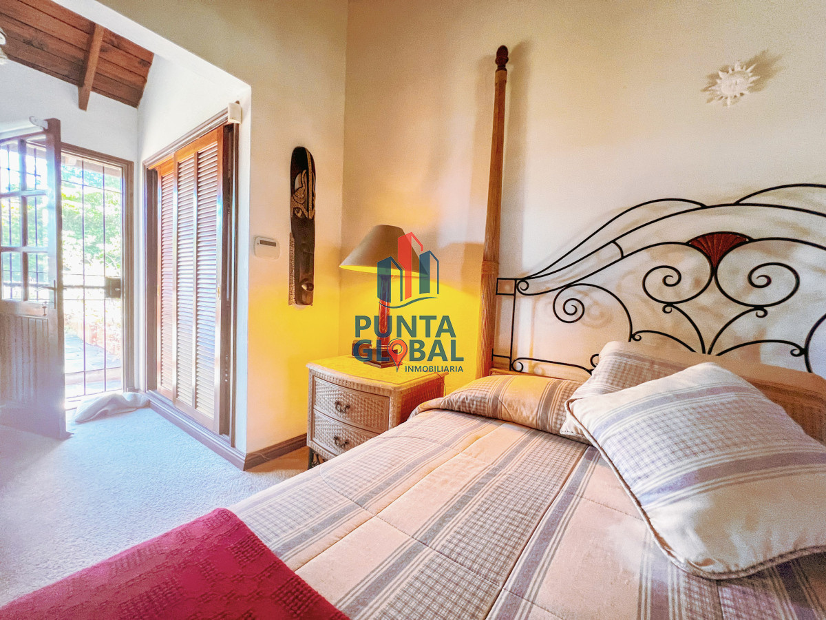Casa ID.19 - Venta hermosa Casa 4 Dormitorios en Mansa Punta del Este