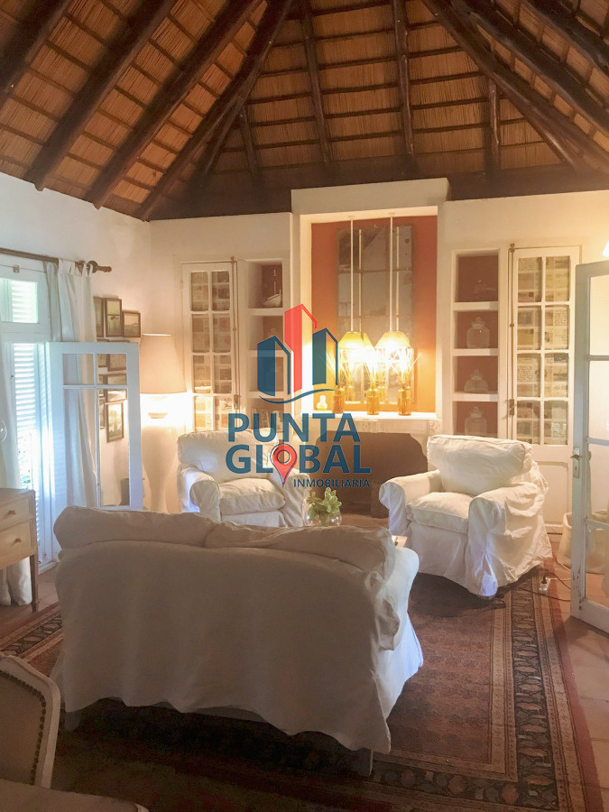 Casa ID.10 - Alquiler Temporal