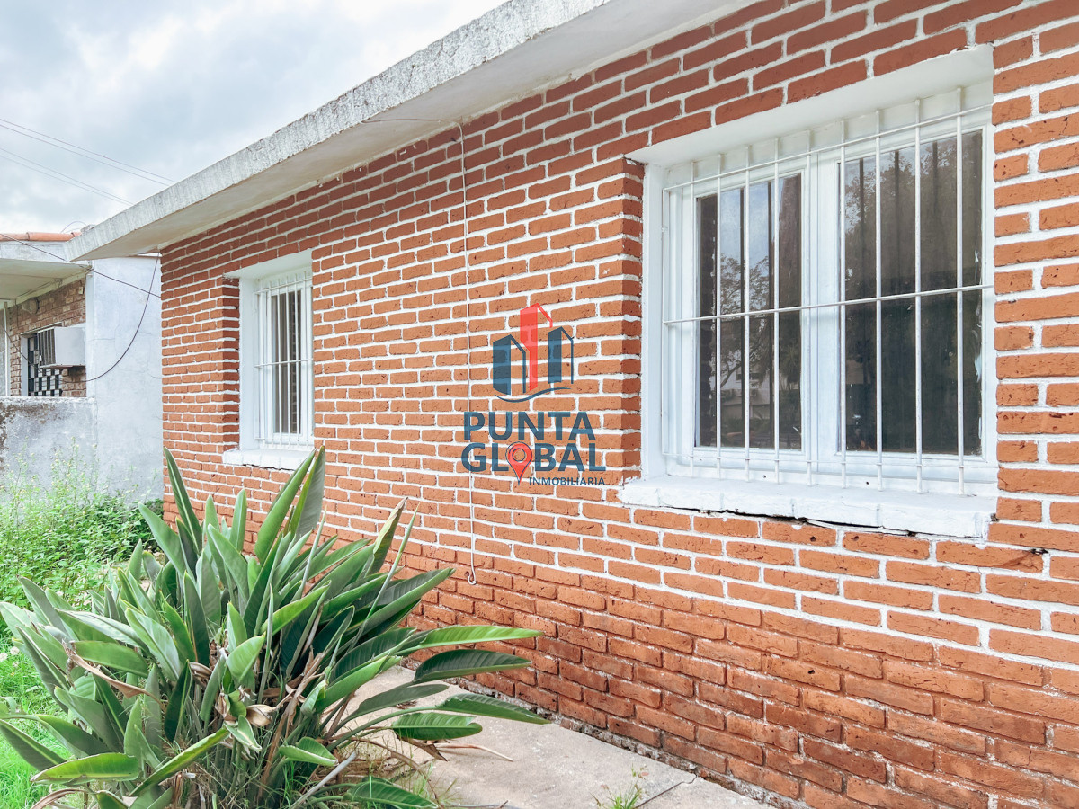 Casa ID.15 - Casas en Venta excelente ubicación para negocio o habitación