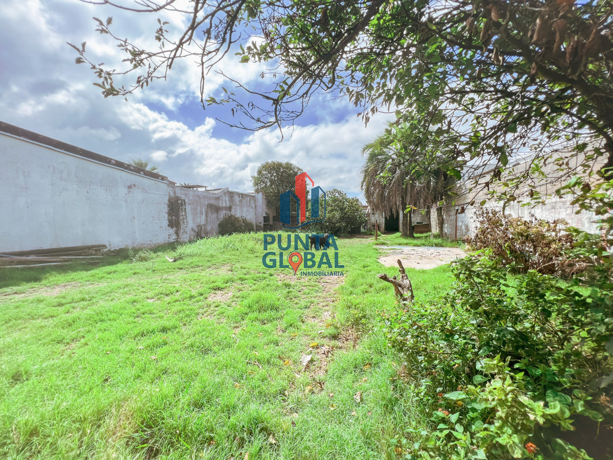 Casa ID.15 - Casas en Venta excelente ubicación para negocio o habitación