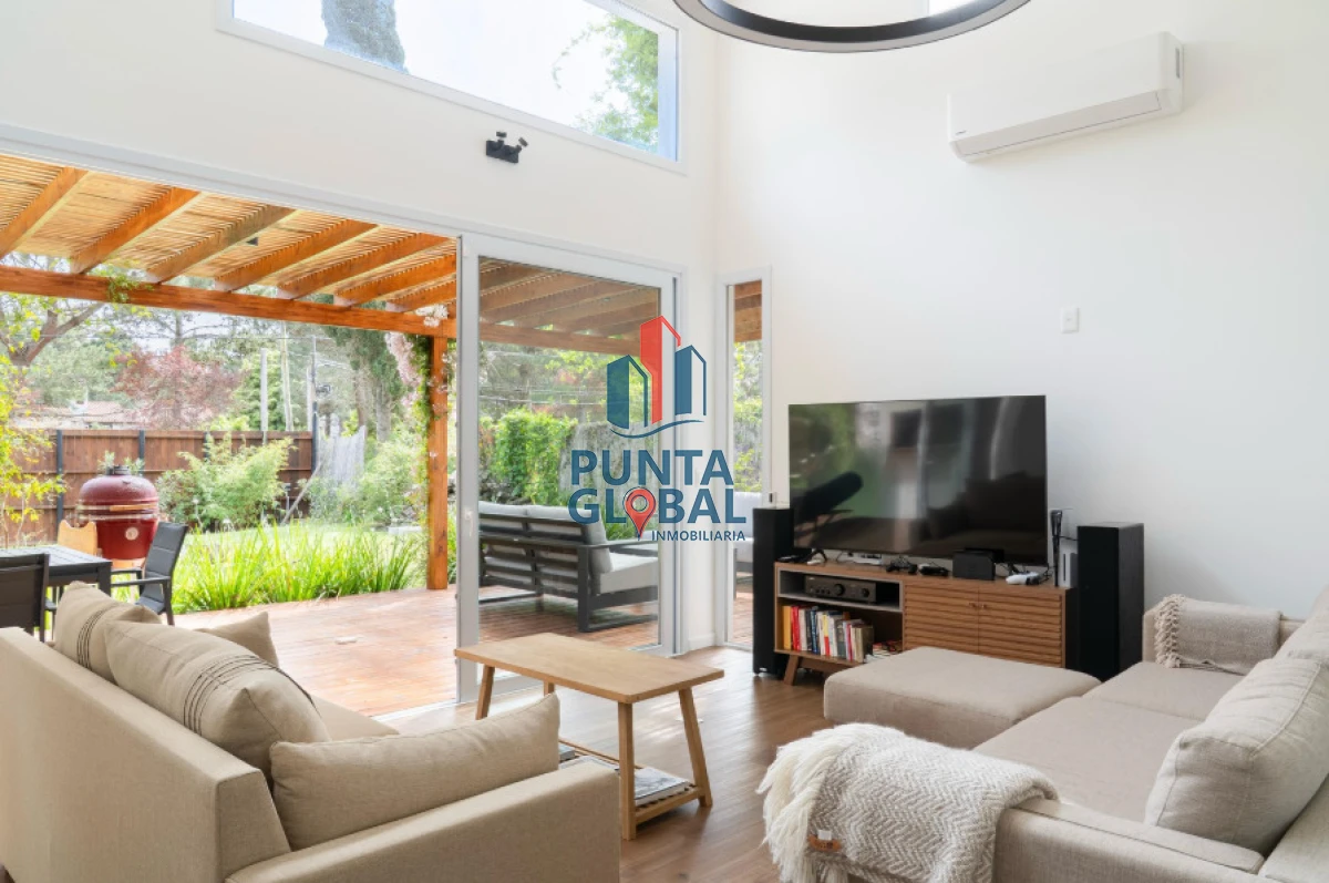 Casa ID.481 - Hermosa casa en Rincón del Indio